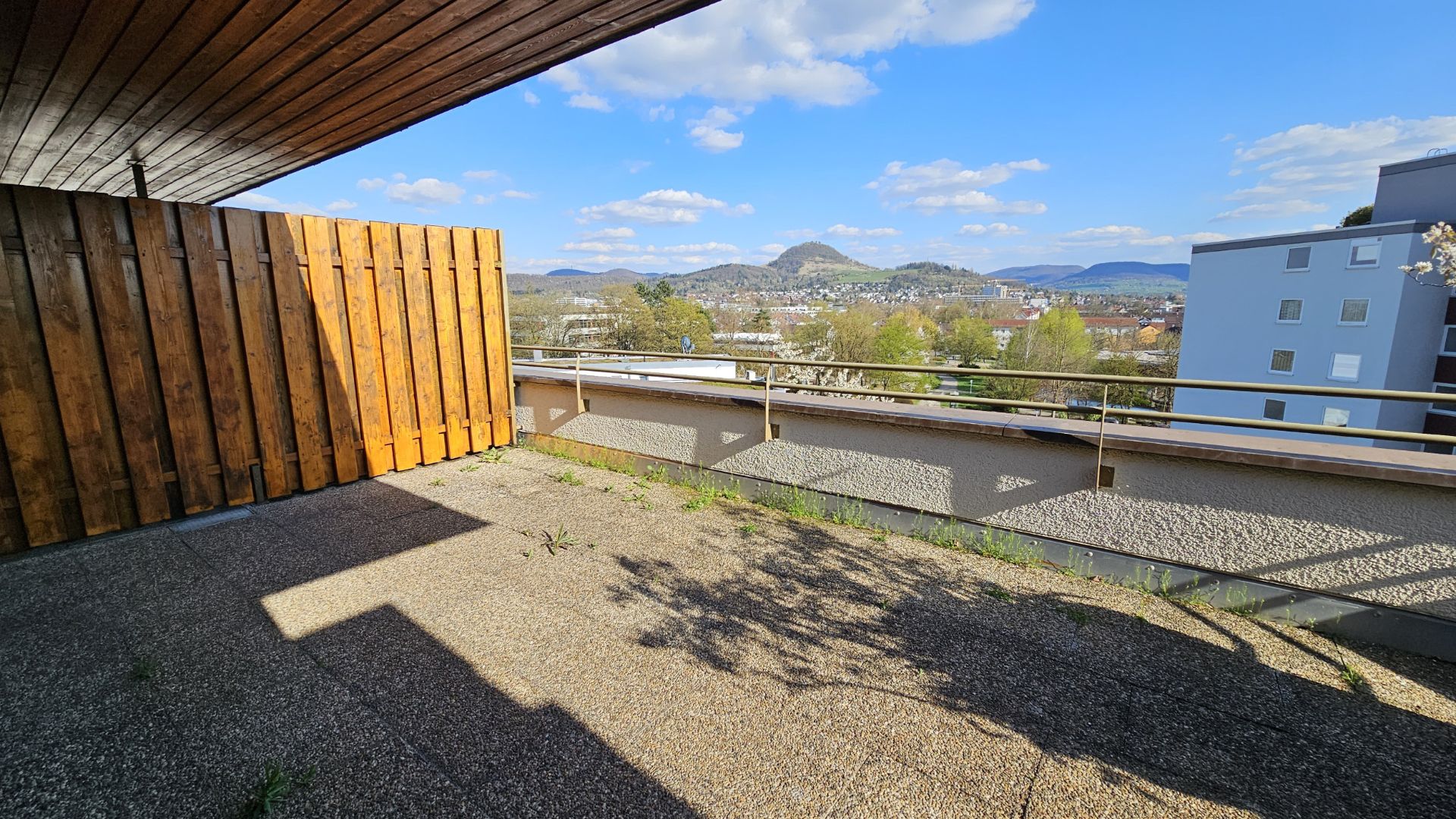 Senta Hoffmann - Reutlingen - Verkauf 4-Zimmer-Penthousewohnung - Ausblick Dachterrasse