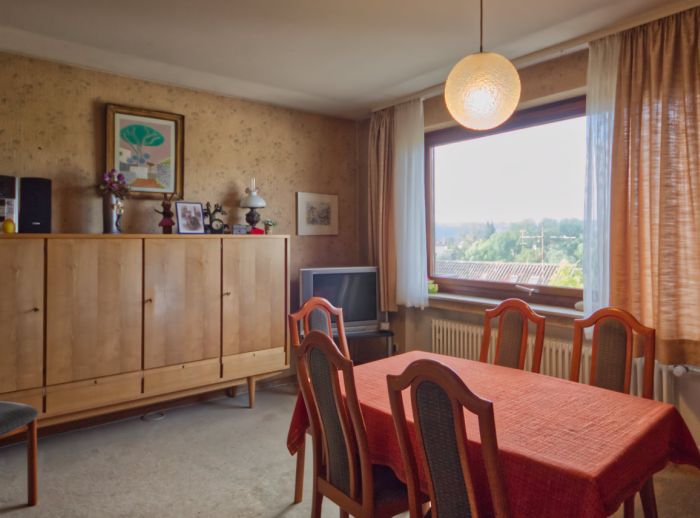 Senta Hoffmann - Immobilienmakler Esslingen - Verkauf Einfamilienhaus - Esslingen - Wohnzimmer