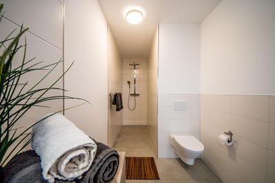 Senta Hoffmann - Immobilienfotografie - Bad & Dusche