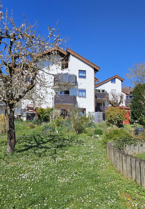 Vermietung: Ruhige 3-Zimmer-Wohnung in Hochdorf