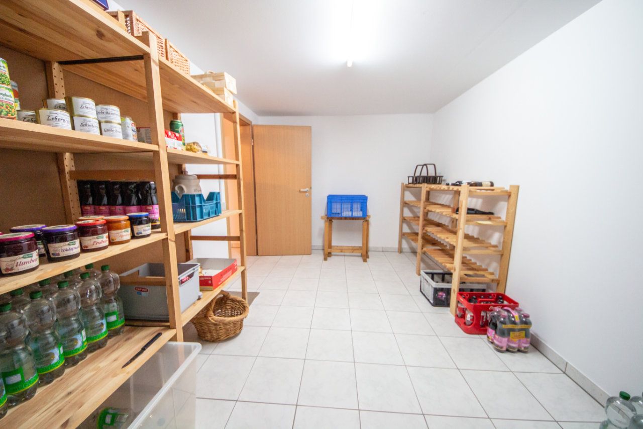 Senta Hoffmann - Immobilienmakler Esslingen - Verkauf freistehendes Einfamilienhaus Lichtenwald - Keller